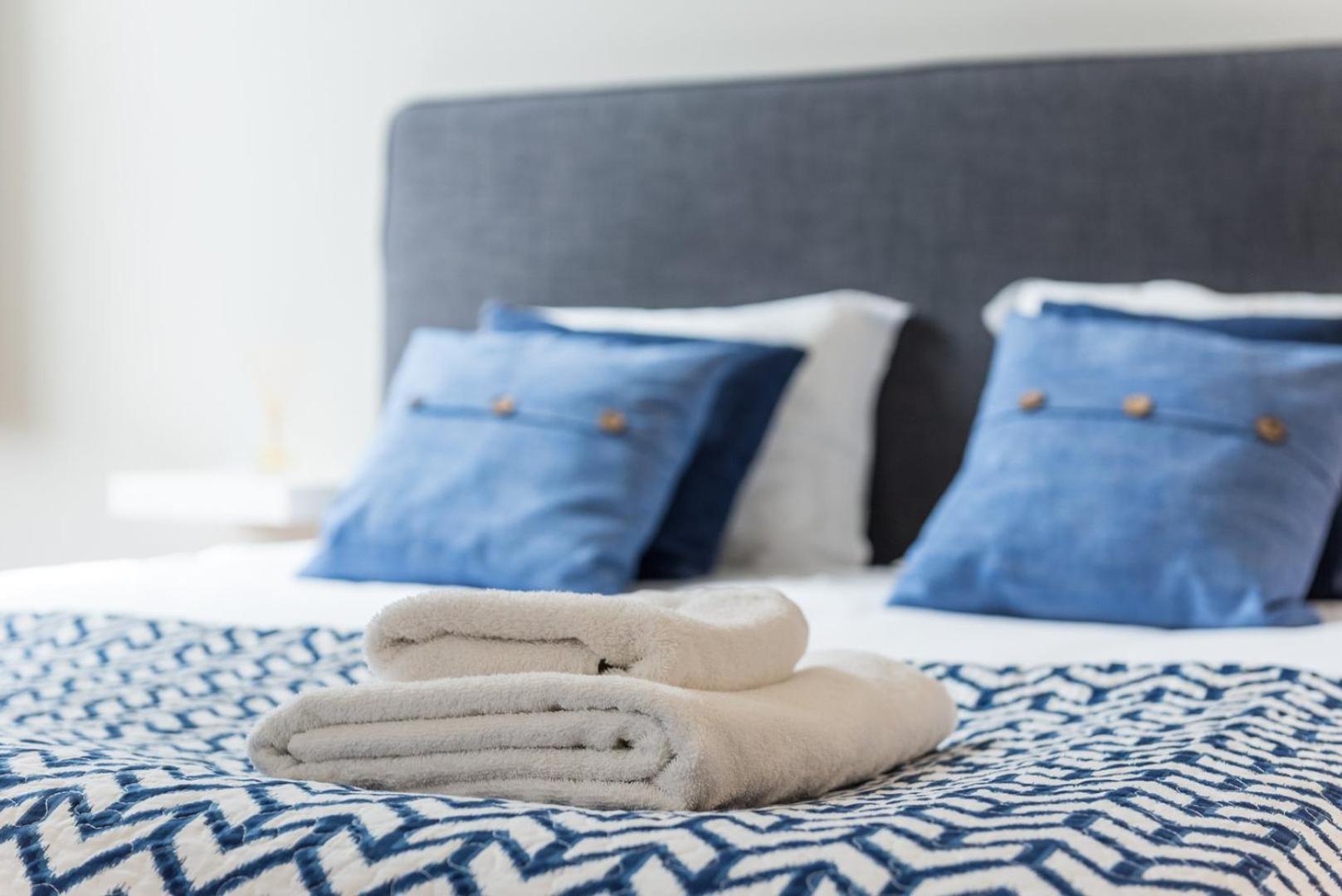 Appartement Guestready - Chic Retreat In The Heart Of Oporto Extérieur photo
