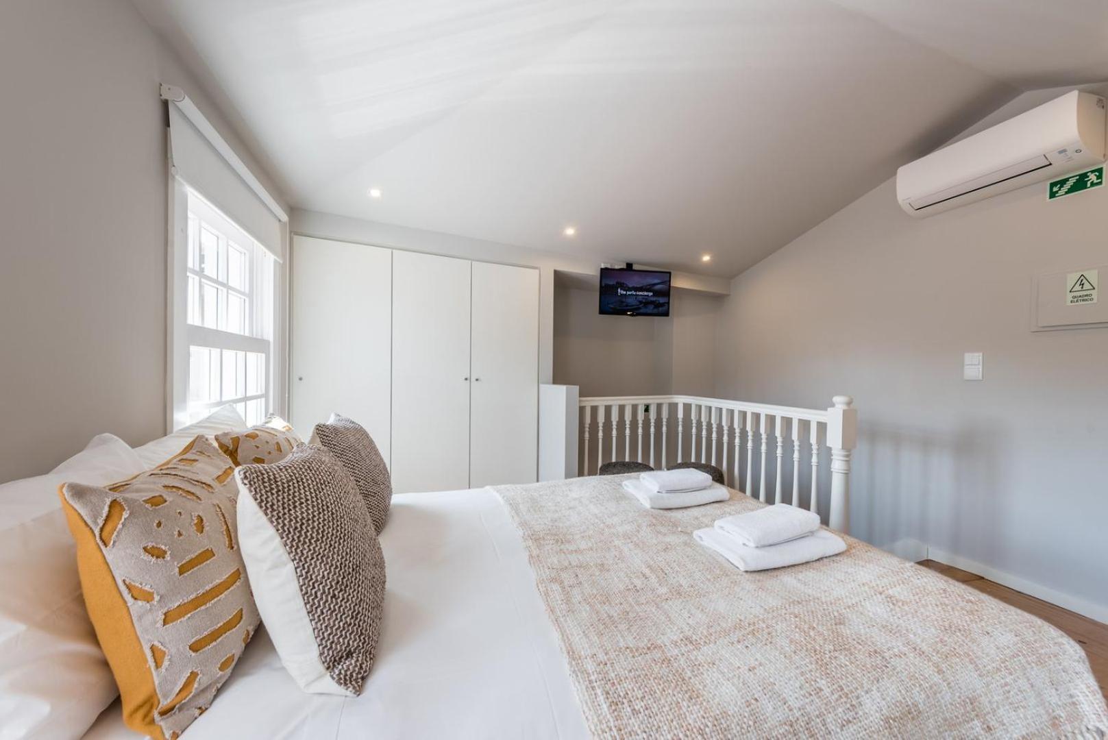 Appartement Guestready - Chic Retreat In The Heart Of Oporto Extérieur photo