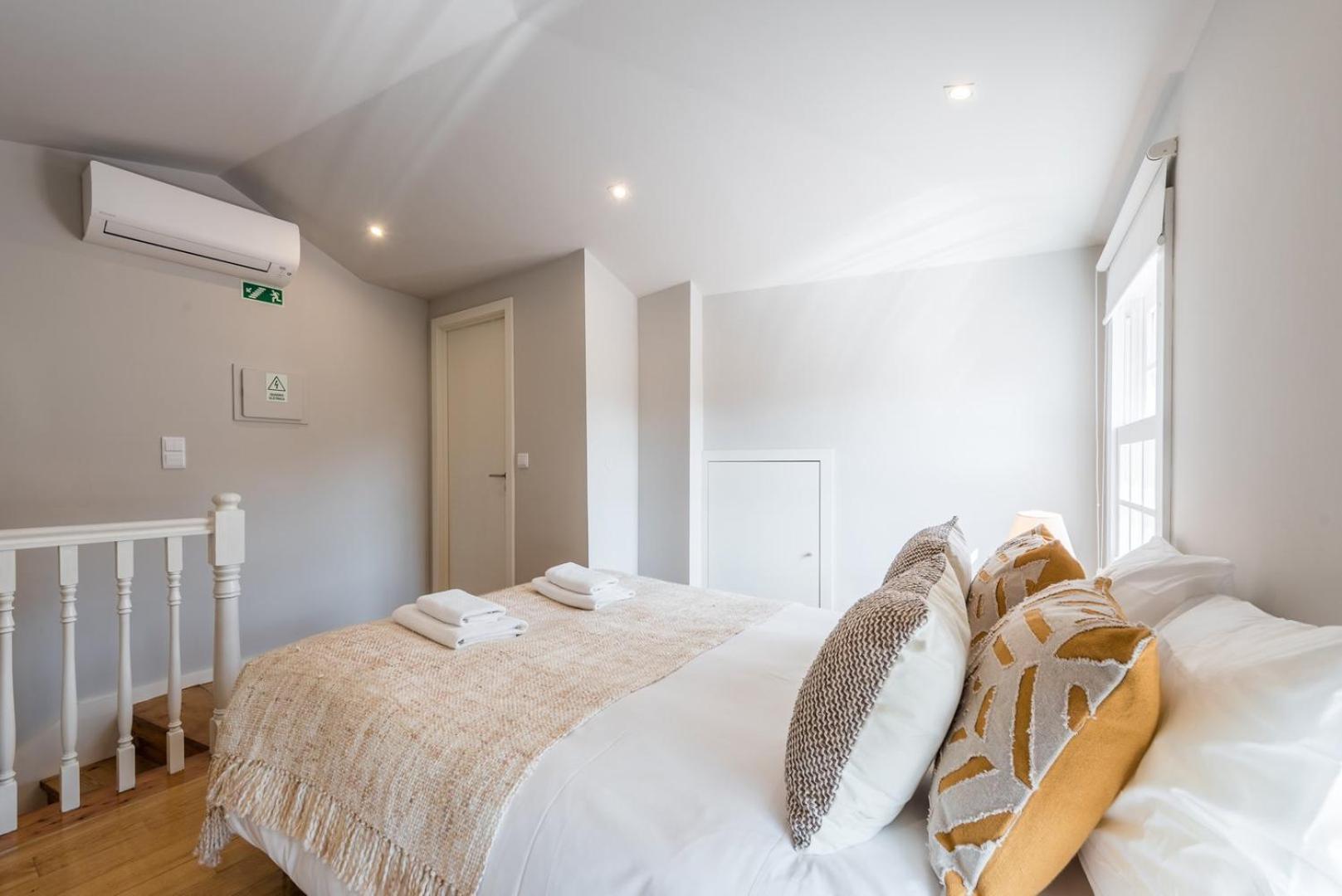 Appartement Guestready - Chic Retreat In The Heart Of Oporto Extérieur photo