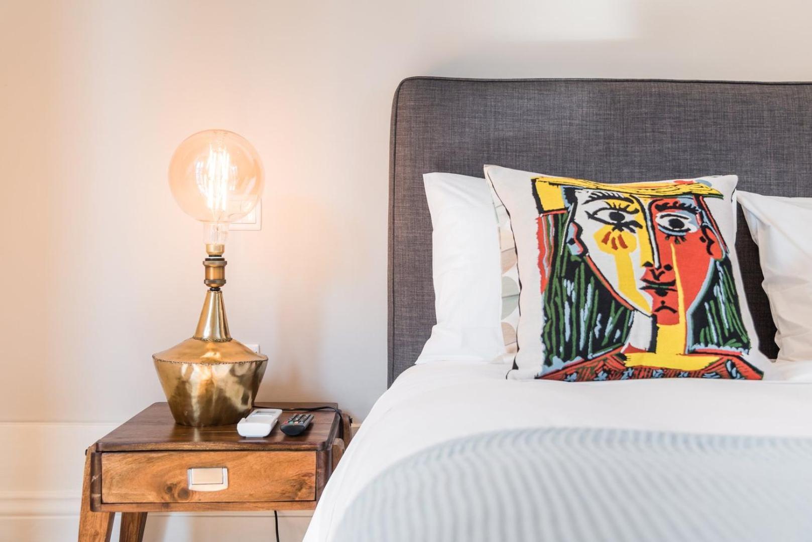Appartement Guestready - Chic Retreat In The Heart Of Oporto Extérieur photo
